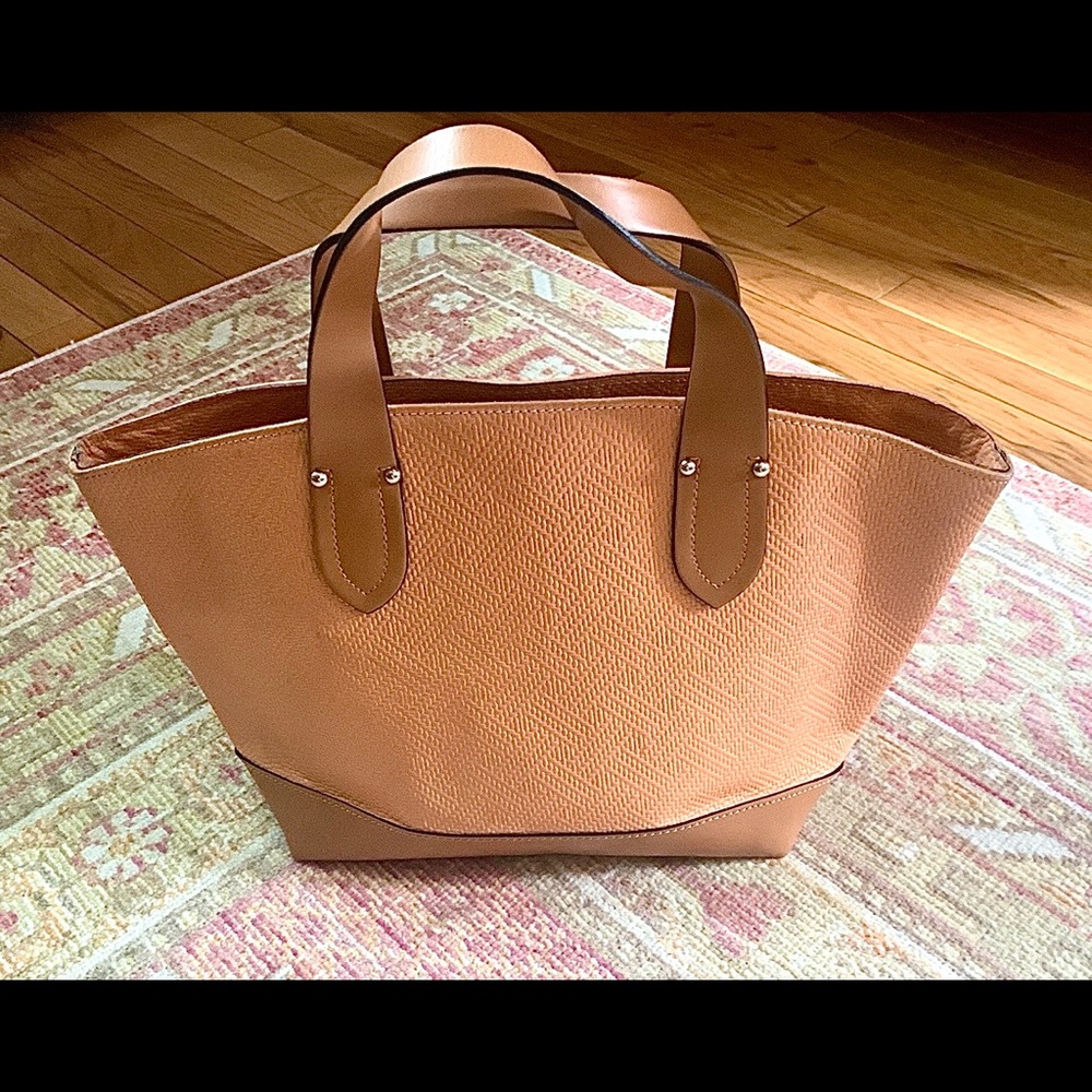 Innue, Made in Italy, genuine leather Handbag